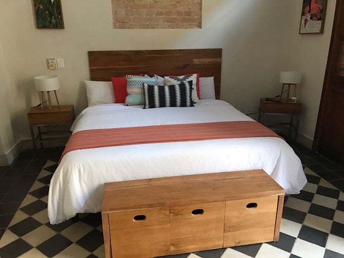 Double room at Casa El Madero, Old Havana, Cuba