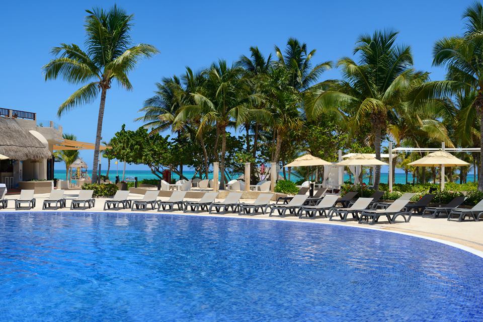 Pool at Catalonia Playa Maroma