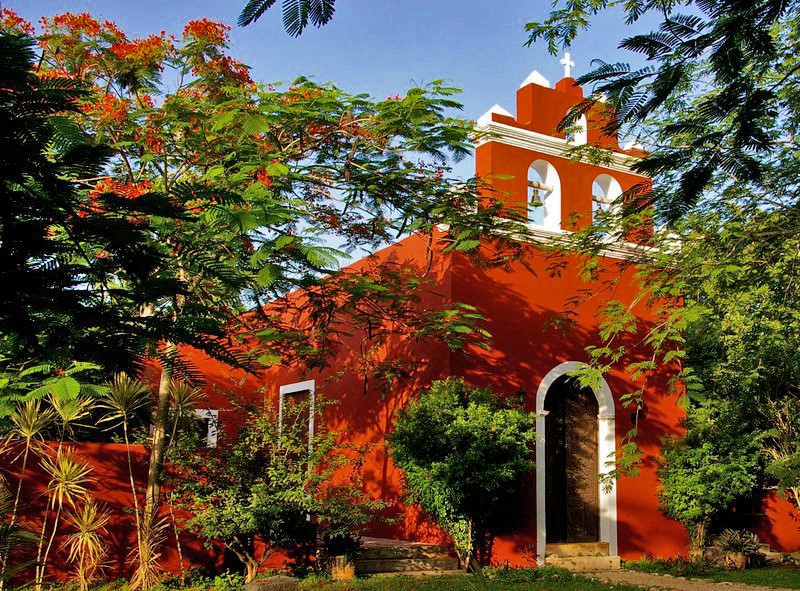 Chapel at Hacienda Santa Cruz