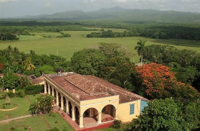 A traditional hacienda in the Valley of the Sugar Mills