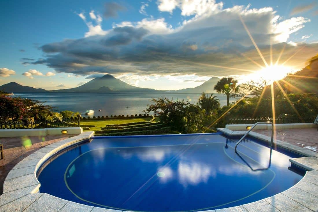 Jacuzzi at Hotel Atitlan