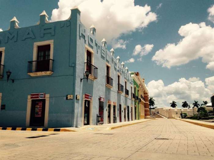 Hotel Castelmar Campeche Mexico Exterior of Hotel Castelmar Campeche