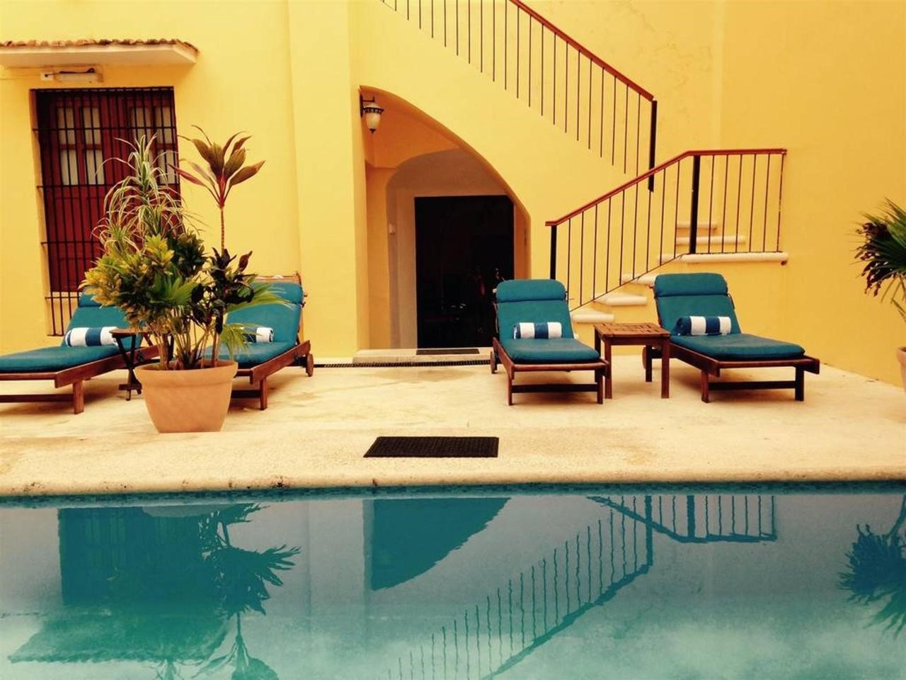 Hotel Castelmar Campeche Pool