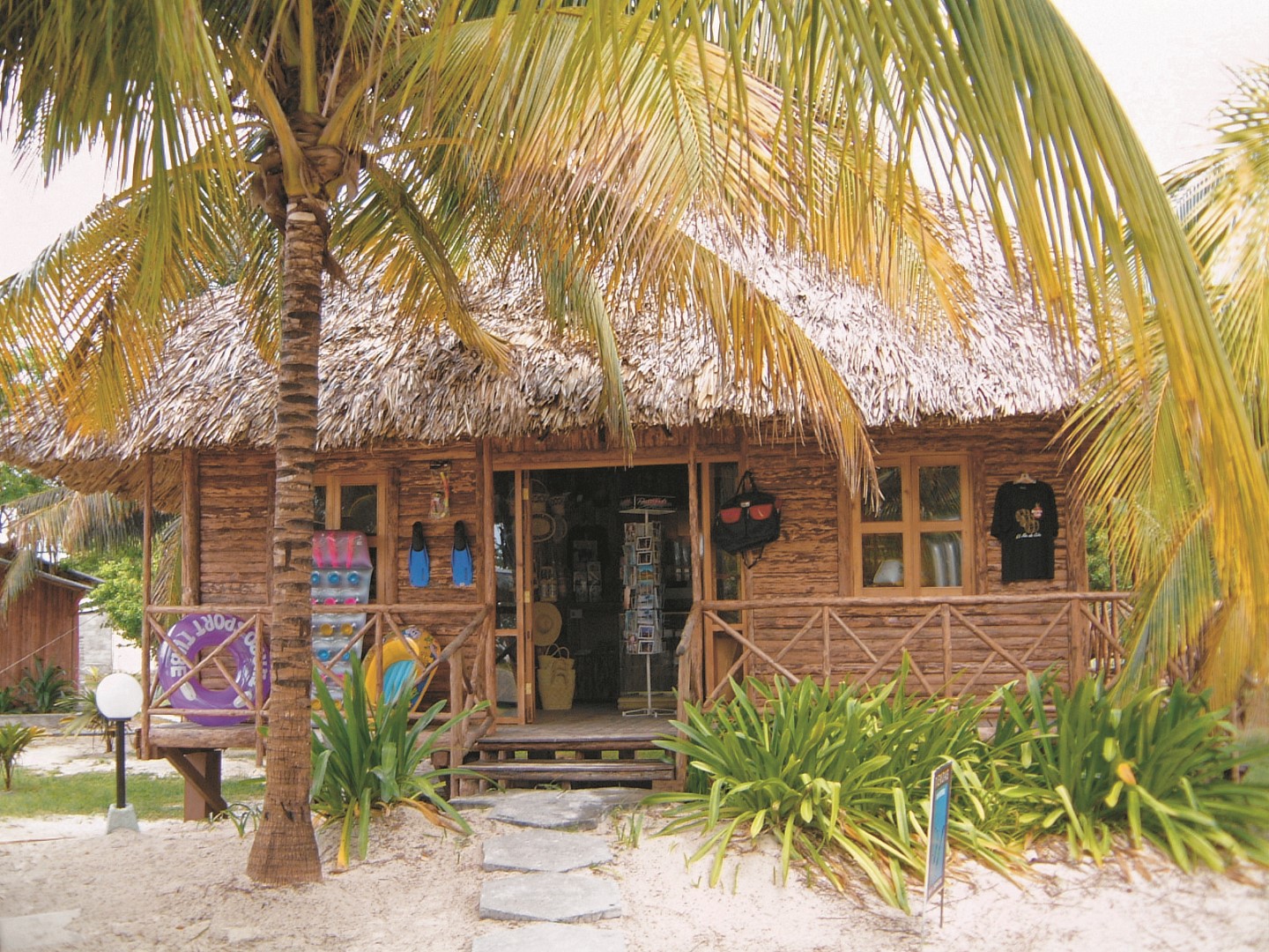 Shopping at Hotel Cayo Levisa in Cuba