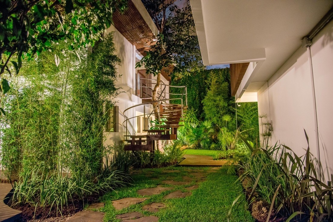 Garden of Hotel La Inmaculada in the evening