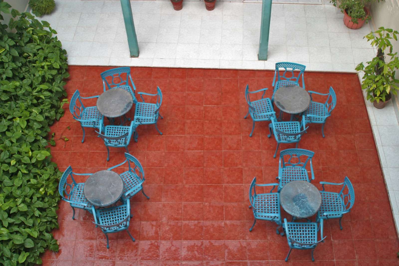 Courtyard at Mascotte Hotel in Remedios