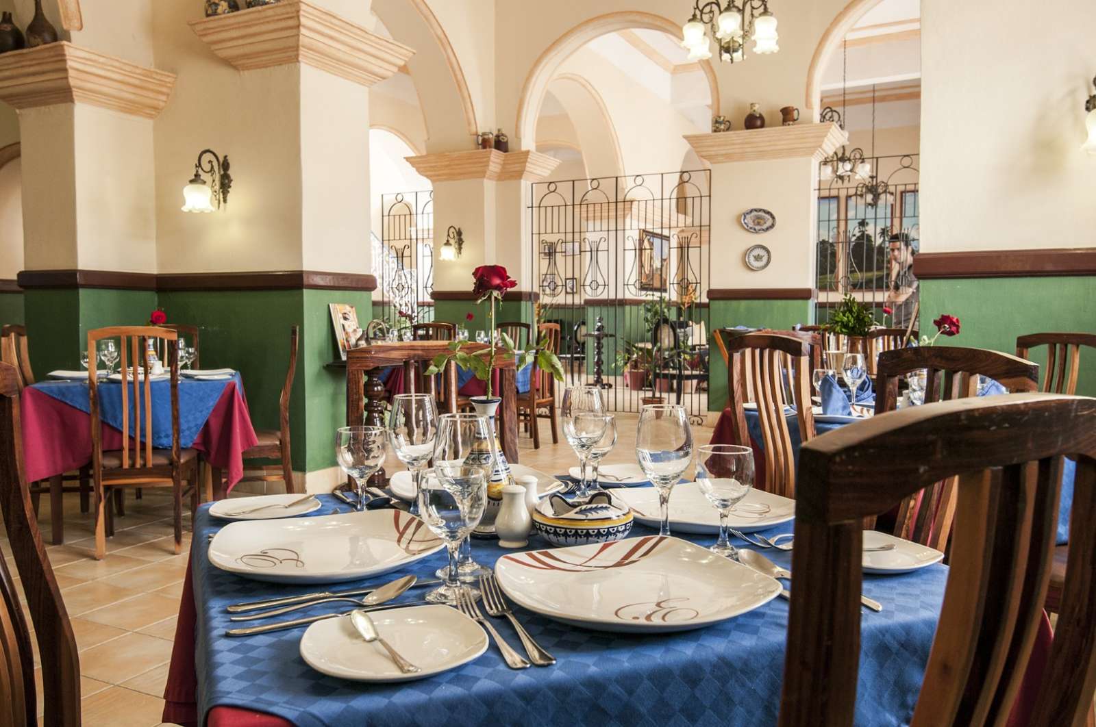 Restaurant at the Mascotte Hotel in Remedios