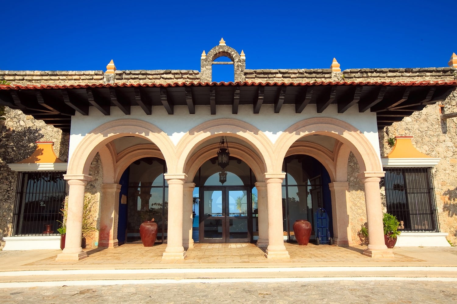 Entrance to Hotel Tucan Siho Playa Campeche