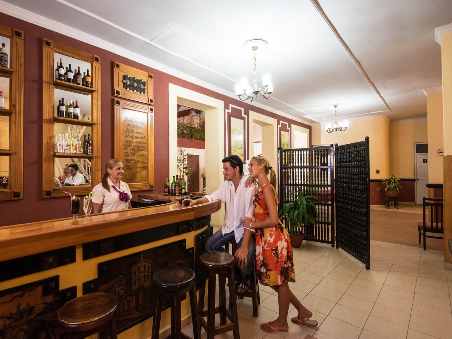 Bar at La Habanera hotel