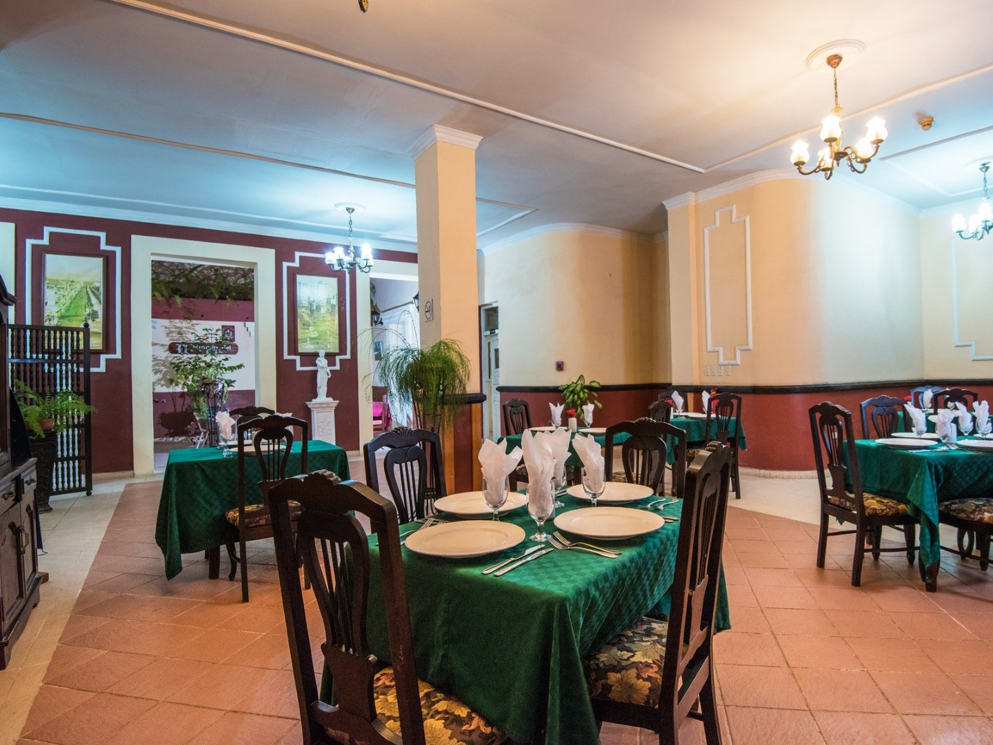 Restaurant at La Habanera hotel