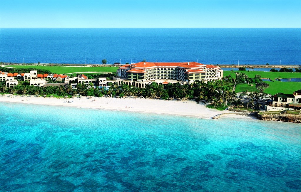 Aerial view of the Melia Las Americas hotel