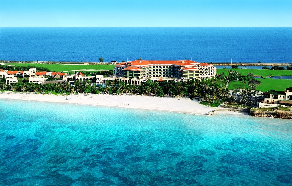 Aerial view of the Melia Las Americas hotel