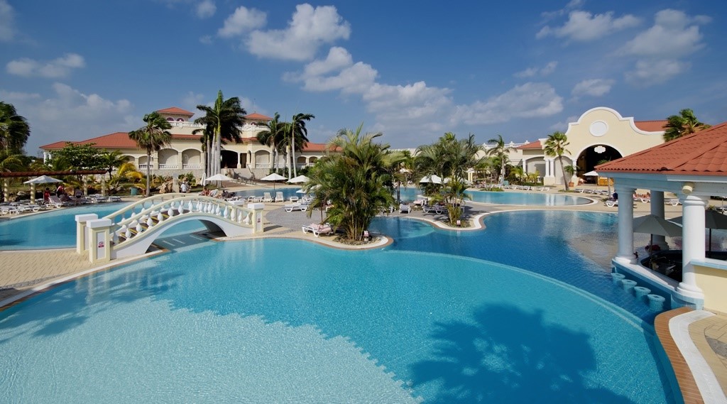 Swimming pool at Paradisus Princesa Varadero