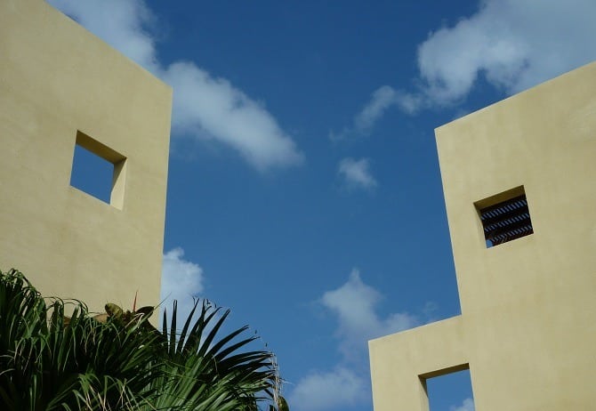 Phoenix Resort on Caye Ambergis