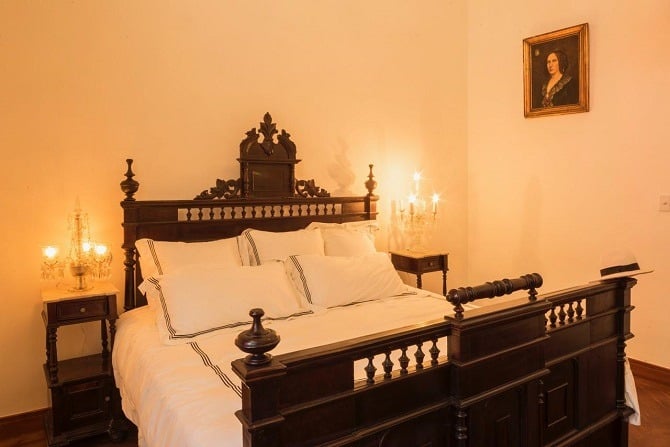 Bedroom at Plaza Vieja 1912 in Havana