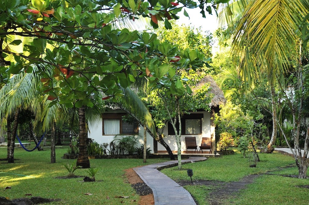 Garden bungalow at Rancho Encantado Bacalar