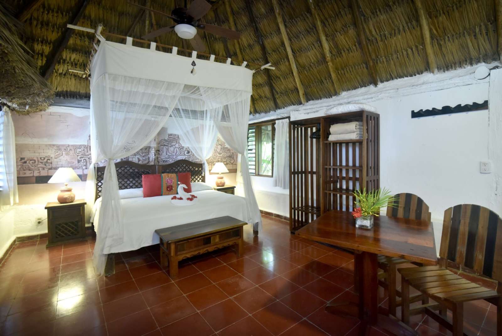 Four poster bed at Rancho Encantado Bacalar