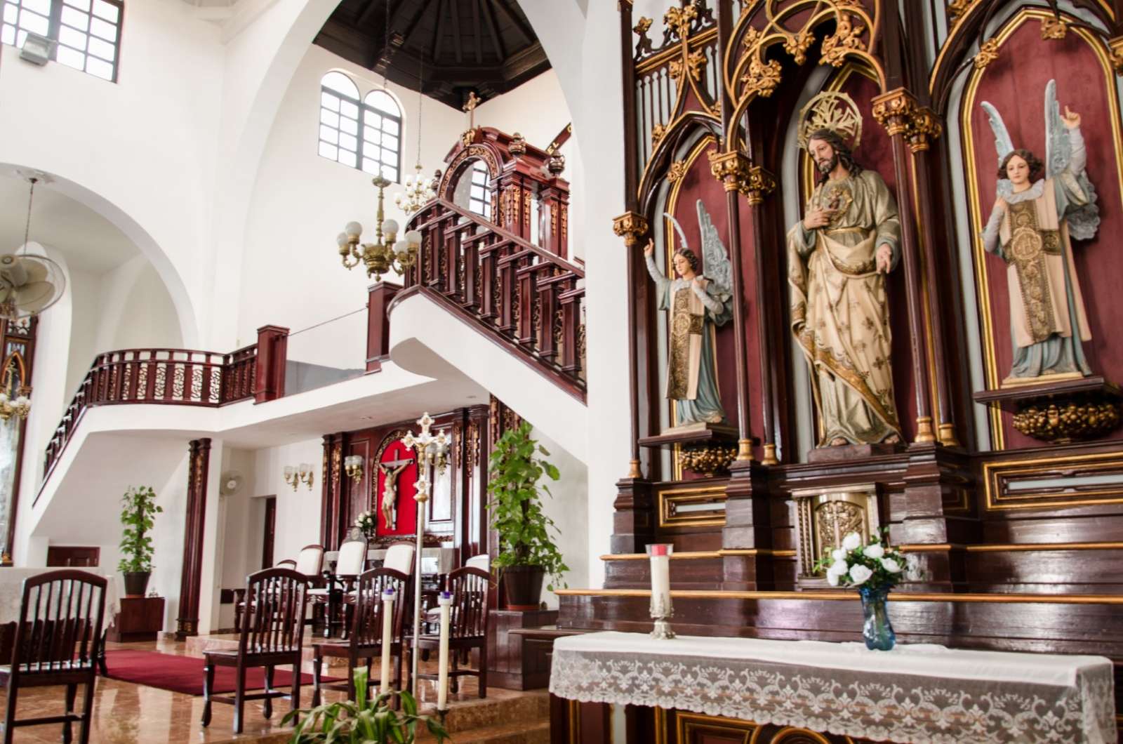 Church interior in Santa Clara, Cuba