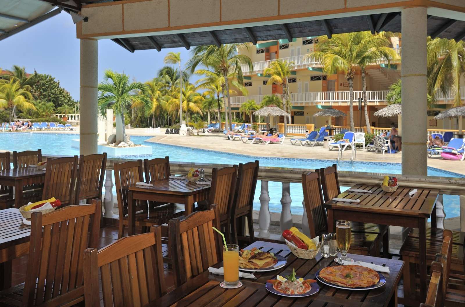 Poolside restaurant at Sol Rio De Luna Y Mares