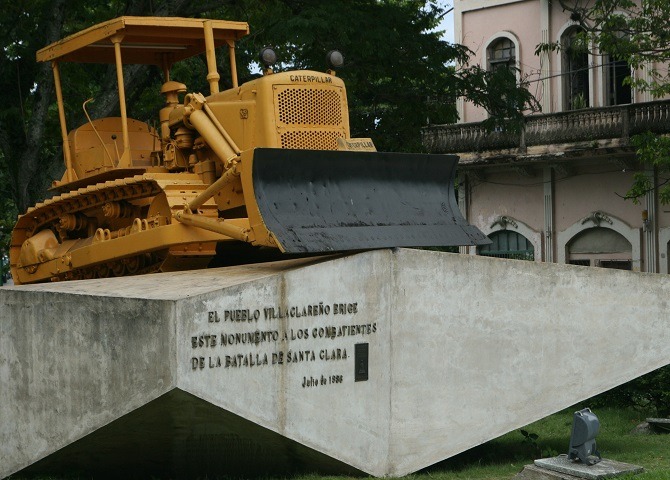 The famous bulldozer from the Tren Blindado