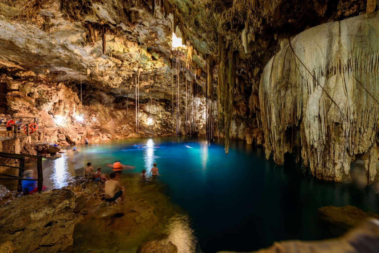 Cenote Xkeken at Dzitnup near Valladolid