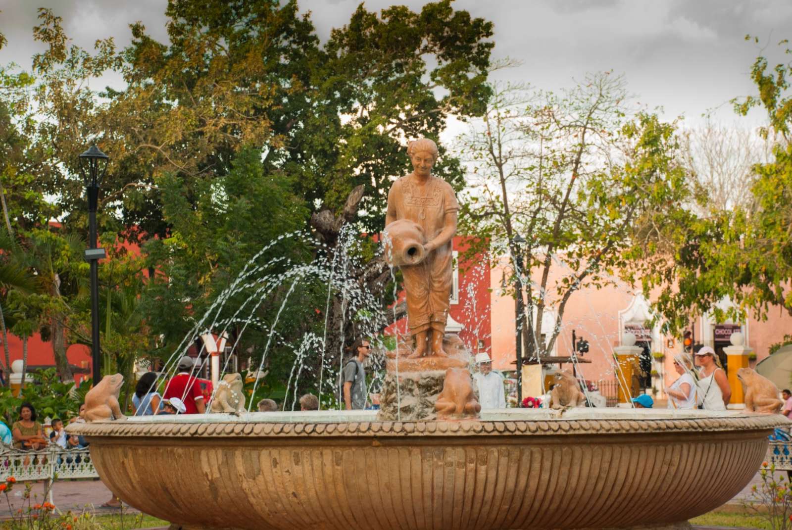 Fountain in the main plaza at Valladolid Mexico