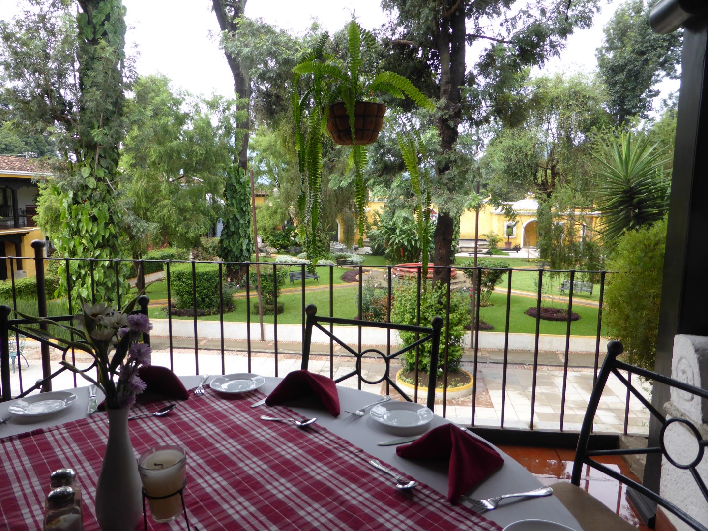 Restaurant at Villa Colonial in Antigua