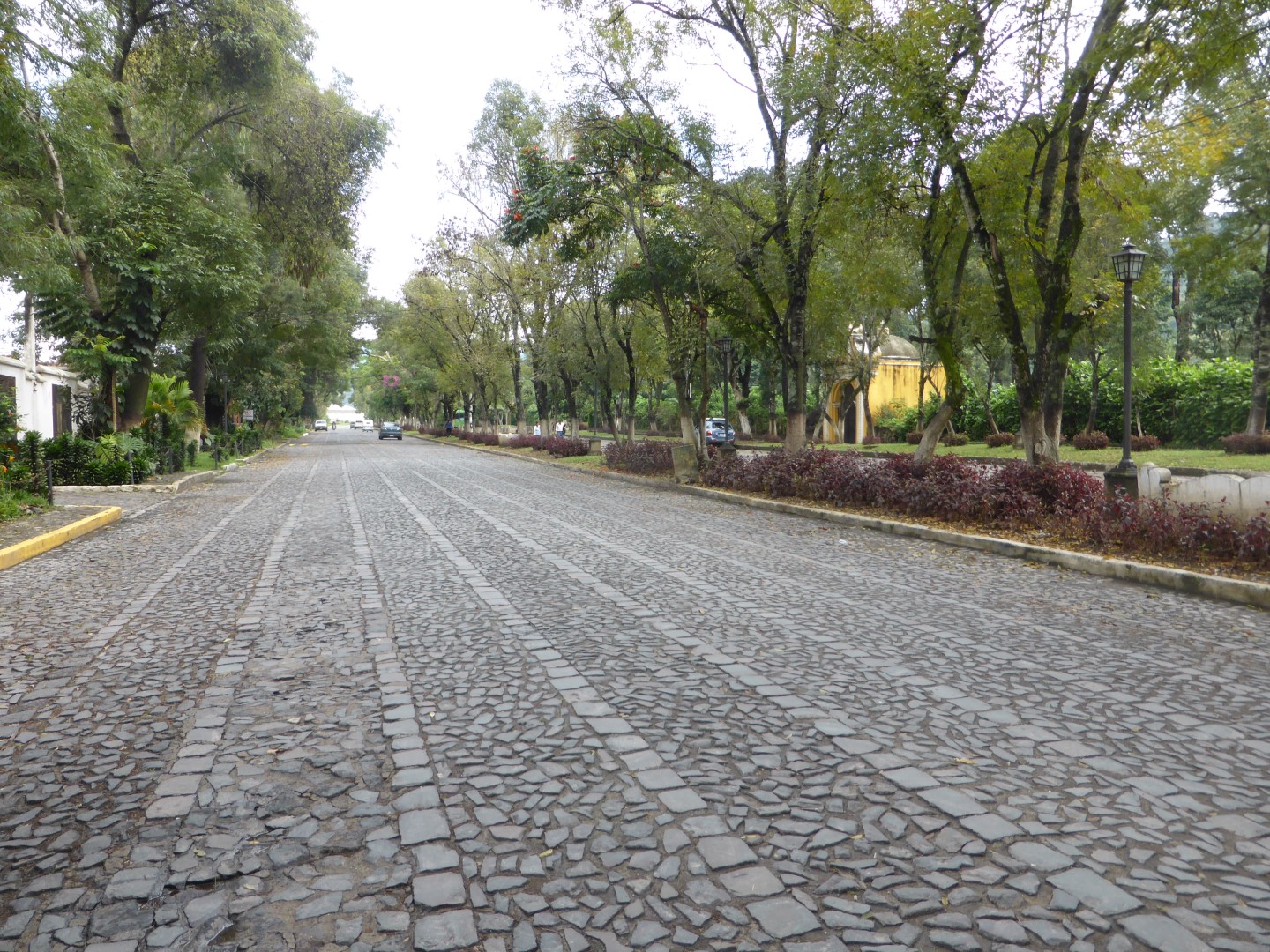 Road outside Villa Colonial in Antigua