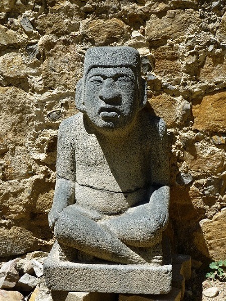 Mayan statue