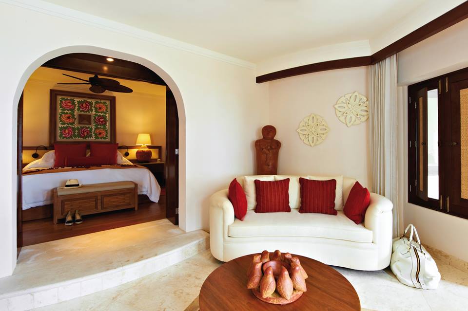 A suite at Belmond Maroma Resort