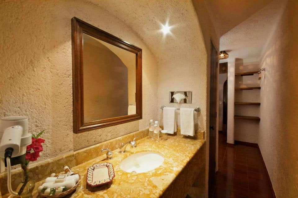 Villas Arqueologicas Chichen Itza Bathroom