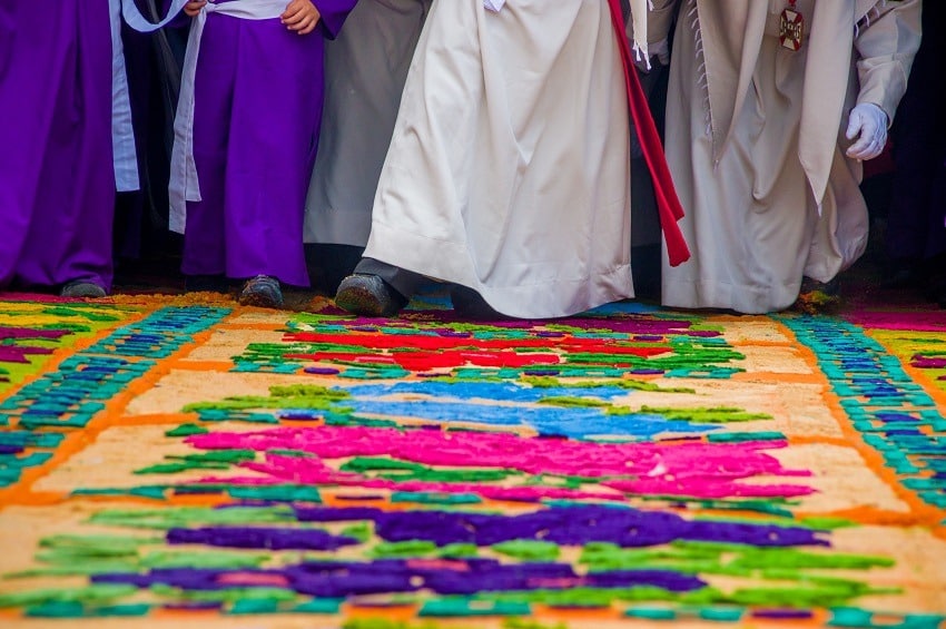 Alfrombras durante la Semana Santa