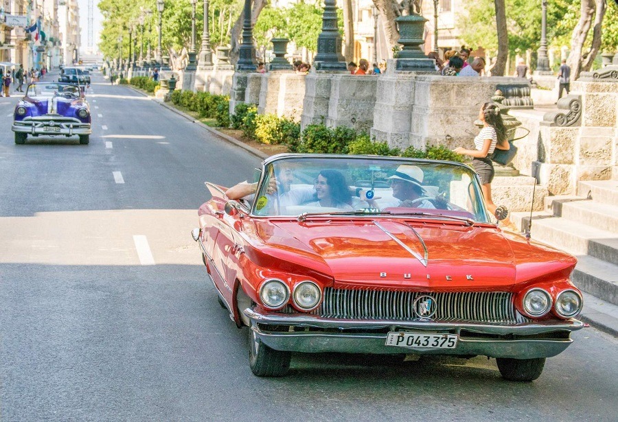 Classic car ride around Havana