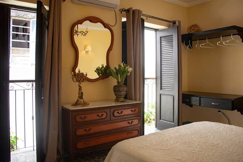 Room with balcony at La Posada de Chacon