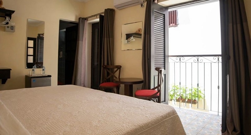 Bedroom of a casa particular in Habana Vieja