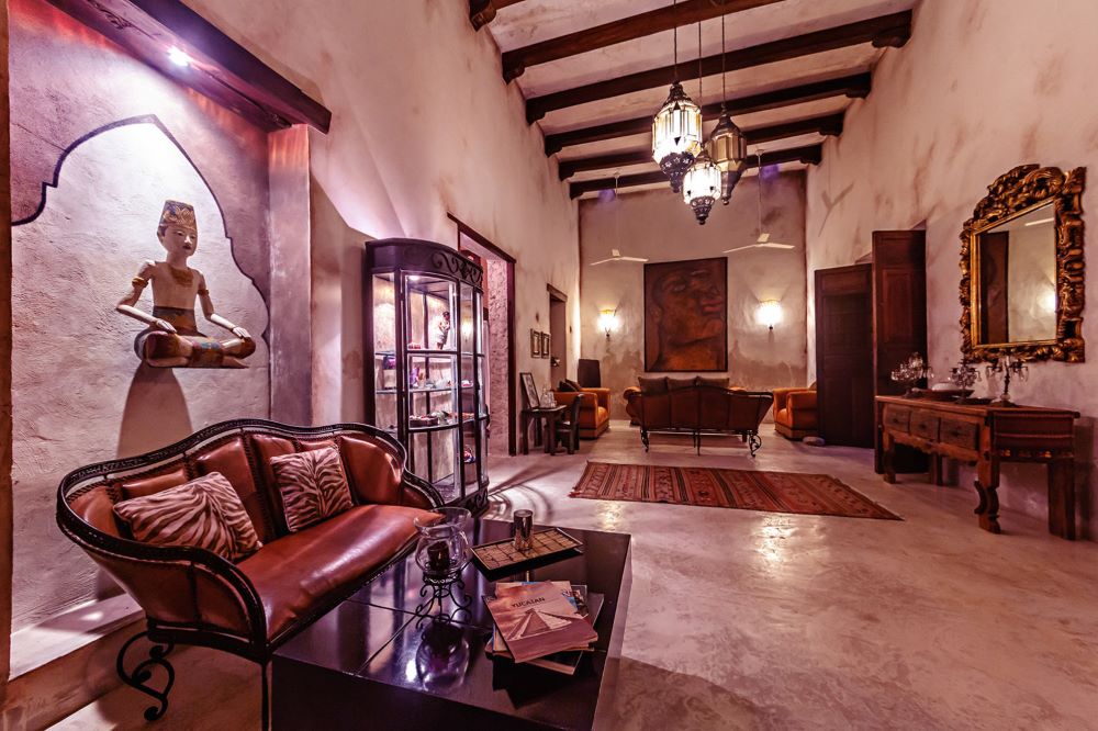 Hacienda Sacnicte Lounge