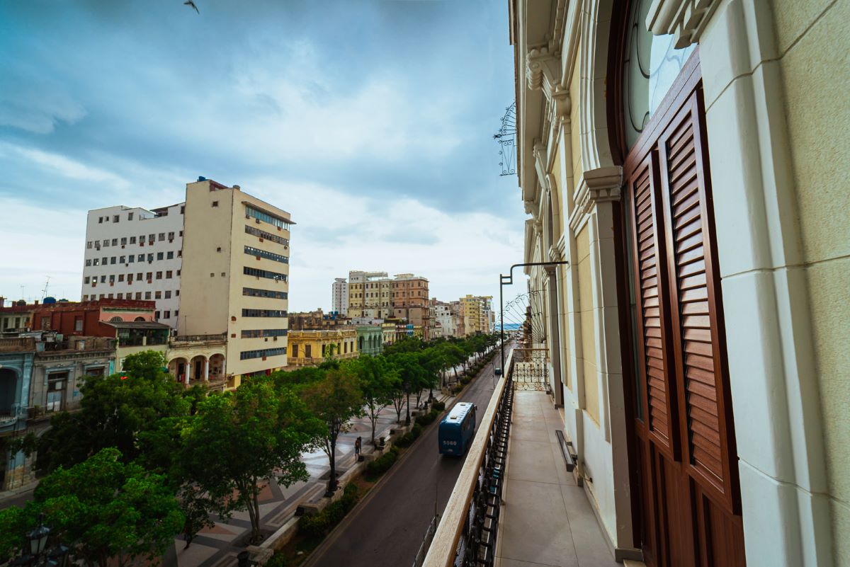 Paseo del Prado, Havana