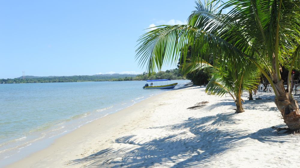 Playa Blanca Livingston Guatemala