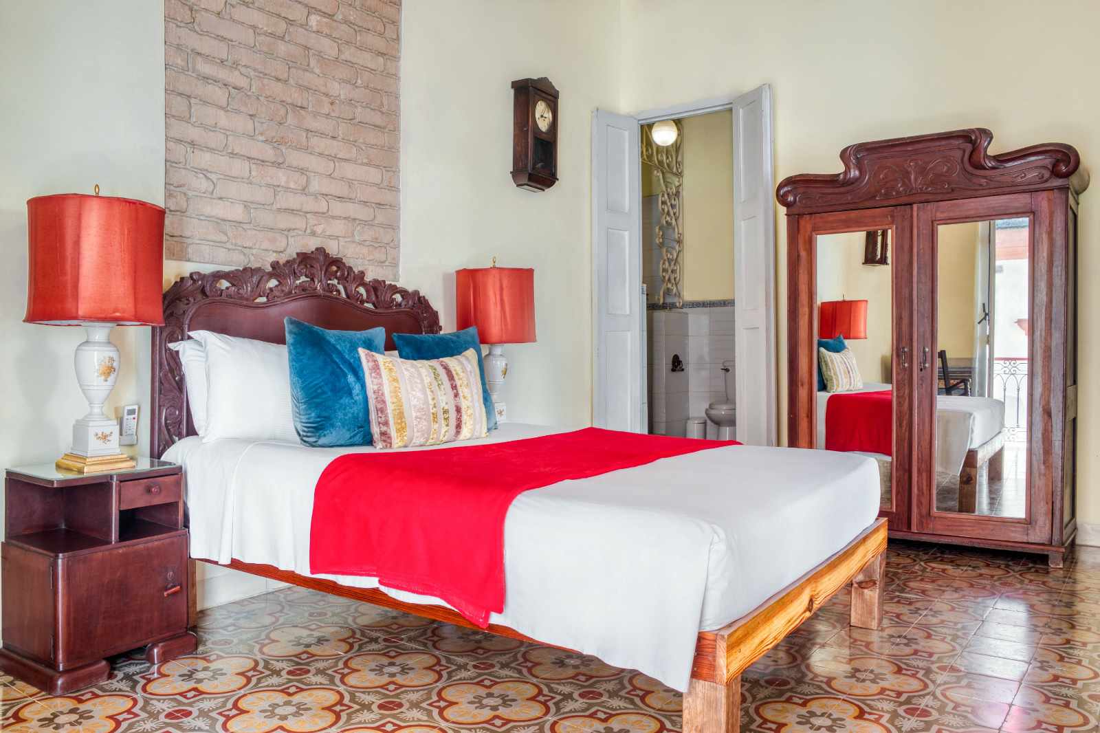 Balcones Muralla Bedroom