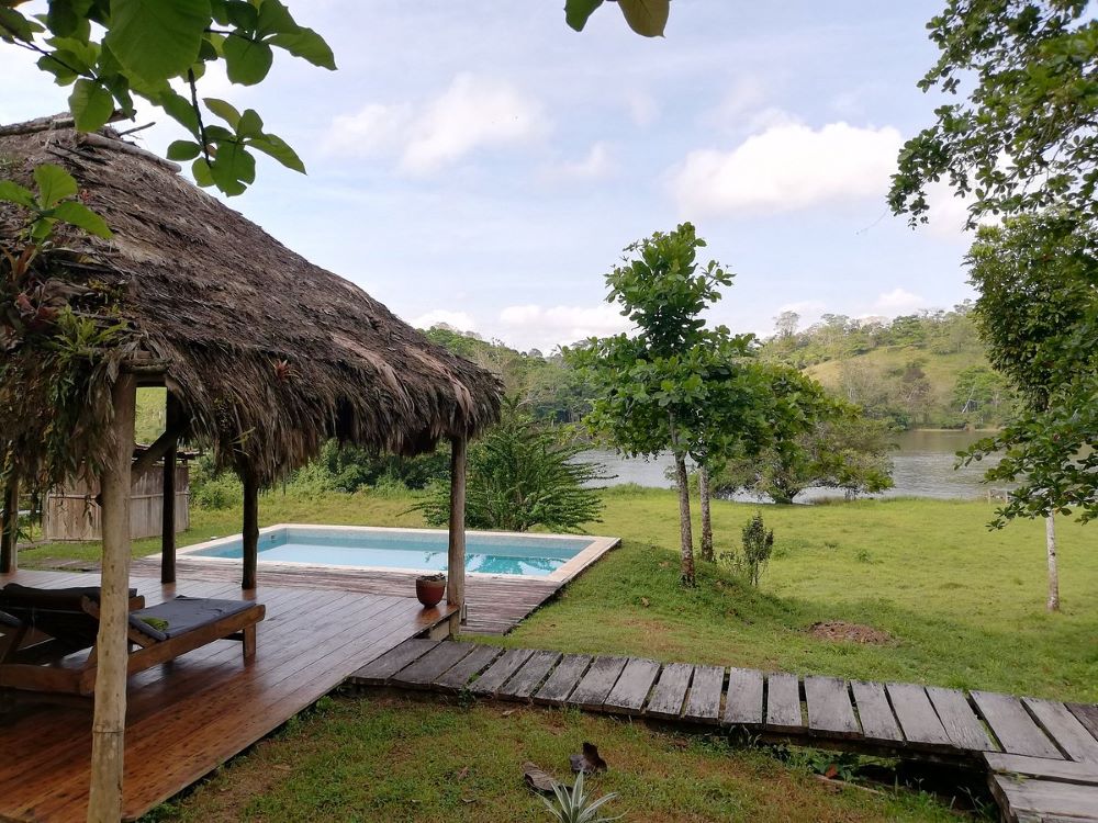 Pool Solarium Yoya Deck Guacimo Lodge