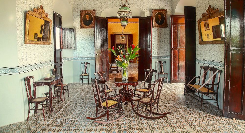 Hacienda Yaxcopoil Living Room