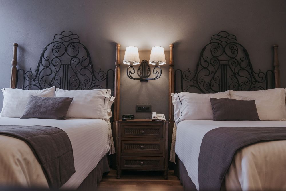 Twin Beds Mexico City
